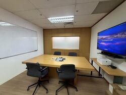 International Plaza (D2), Office #635439211